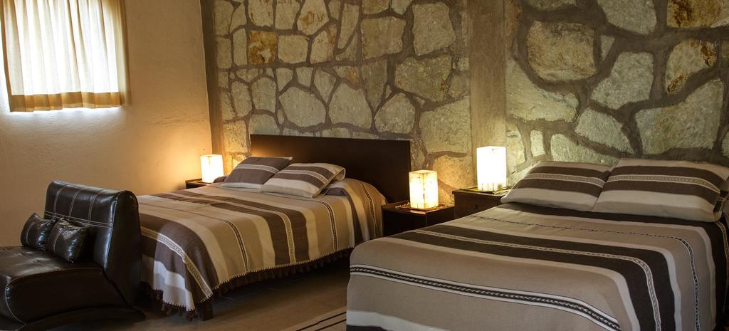 Hotel Villa Oaxaca Bagian luar foto