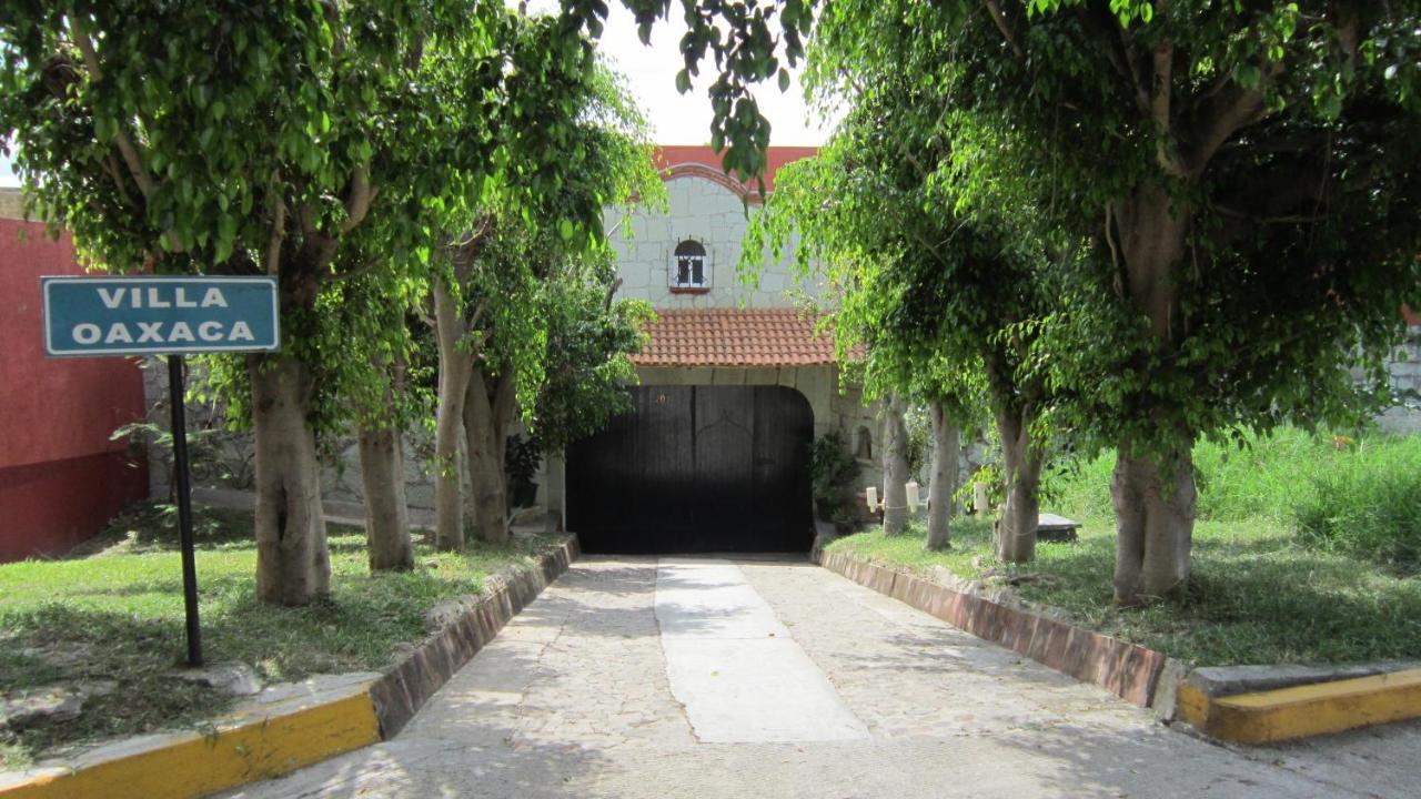 Hotel Villa Oaxaca Bagian luar foto